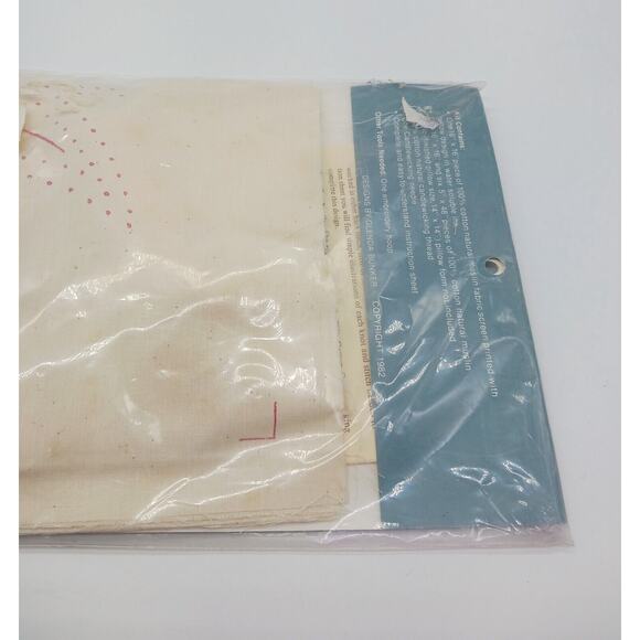 Vintage Candlewicking Tulip Design No 2280 Kit Down On The Farm Originals 1982 - Picture 10 of 10